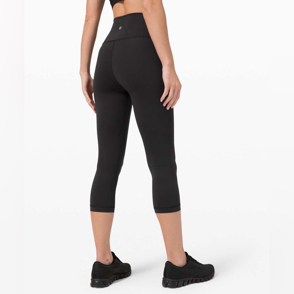 lululemon wunder train high-rise crop 21” black size 6